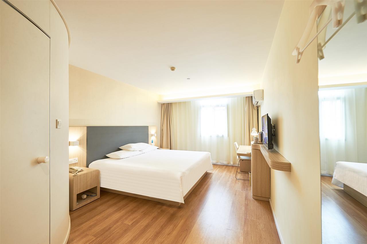 Hanting Hotel Shanghai Pudong Airport Zhuqiao Exterior foto