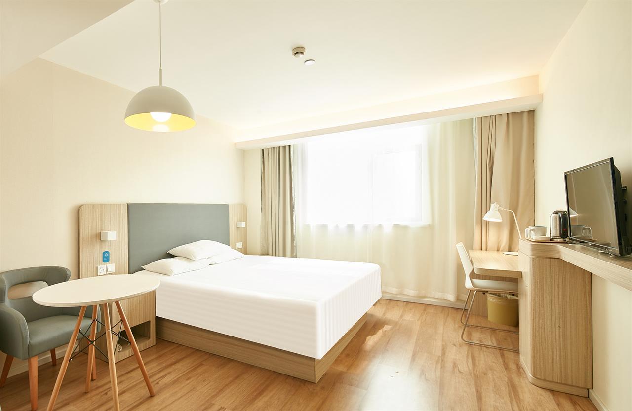 Hanting Hotel Shanghai Pudong Airport Zhuqiao Exterior foto